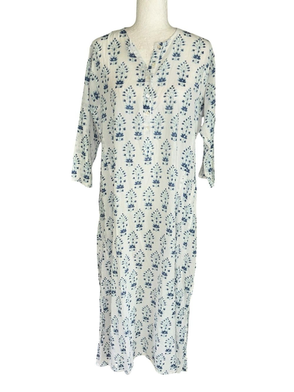 Roller Rabbit White Blue Floral Print 3/4 Sleeve Kurta Maxi Dress - M